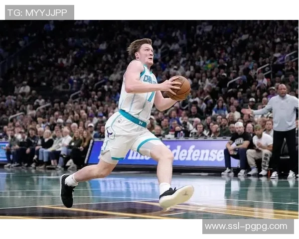 克尼佩尔半场表现低迷仅得5分2助攻正负值9成为全队最低