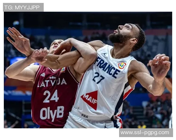 戈贝尔表现低迷仅得5分4板失误频繁犯规困扰球队