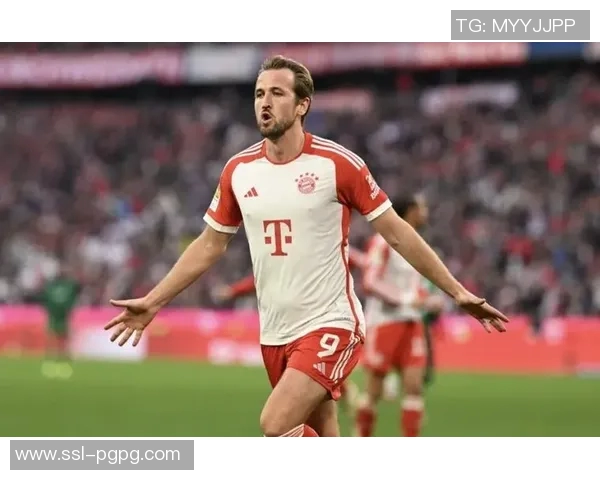 哈曼称赞凯恩为防守做牺牲但希望他专注进球位置