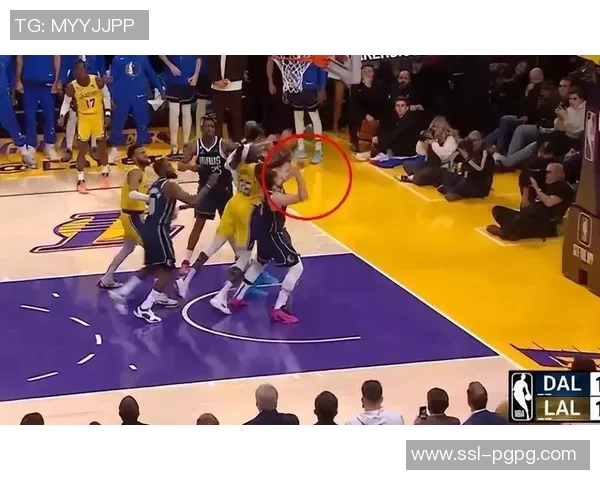 湖人对阵独行侠裁判报告分析最后两分钟无错漏判情况详解 湖人对阵独行侠裁判报告分析最后两分钟无错漏判情况详解