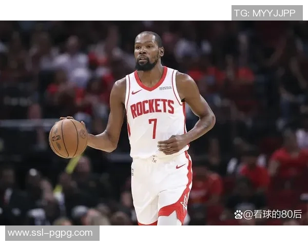 浓眉上半场表现亮眼13投5中贡献13分10篮板2助攻1盖帽助球队领先